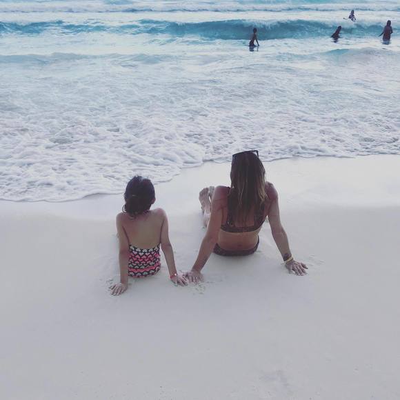 Meet your Posher, Jessica - Picture 1 of 1